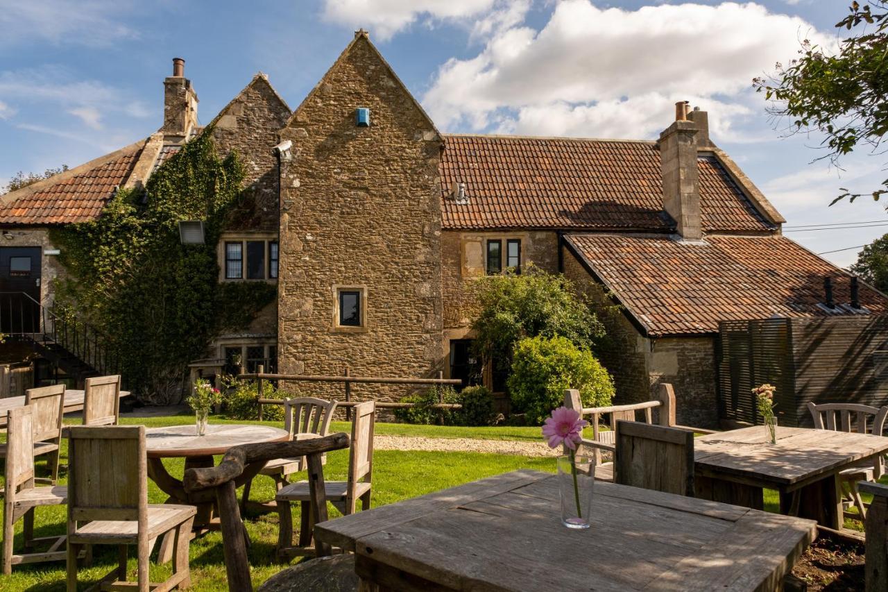 Kings Arms Hotel Bradford-On-Avon Exterior photo